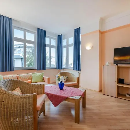 Alt Ahlbeck 09 * Heringsdorf (Usedom)